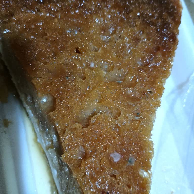 Küflü Ekmek Kadayıfı Ve Yetersiz Reyon Düzeni: Sağlığımız Tehlikede