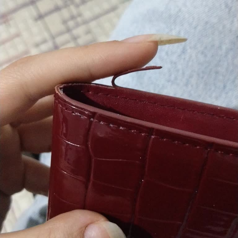 Bershka Cüzdanın Kalitesizliği Ve Renk Değişimi Sorunu