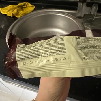 Aldığım Magnum Dondurma Bozuk Çıktı, Sağlığımız Tehlikede!