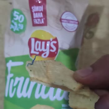 Cips Paketinde Plastik İp Şoku: Sağlık Riskiyle Karşılaştım