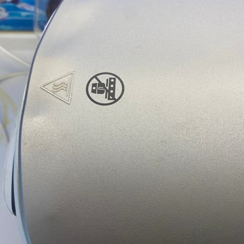 Philips 9870 Süpürgede Kapak Yamulması Ve Duman Sorunu