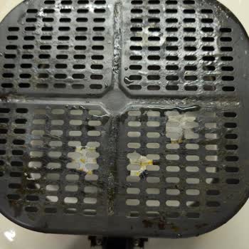 Philips Airfryer Sepeti Ve Tavası Kısa Sürede Paslandı Garanti Destek Vermiyor