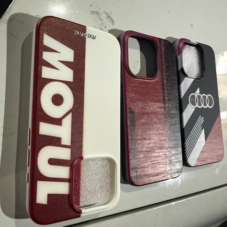 Ürün Fotoğraftakilerle Farklı Ve Renkleri Soluk Geldi