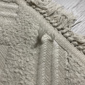 Kashe Halı'da Garanti Sorunu Ve Müşteri Hizmetlerinde İlgisizlik