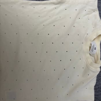 HM Mağazasından Aldığım Tshirt İkinci Yıkamada Bozuldu