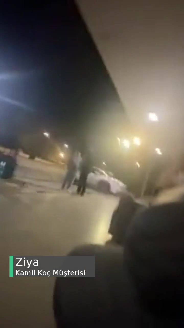 Kamil Koç Çok Bekletti! videonun kapak resmi