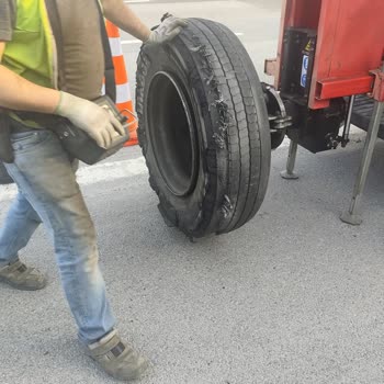 Konforsuz Ve Bakımsız Otobüsle Yaşanan Mağduriyet