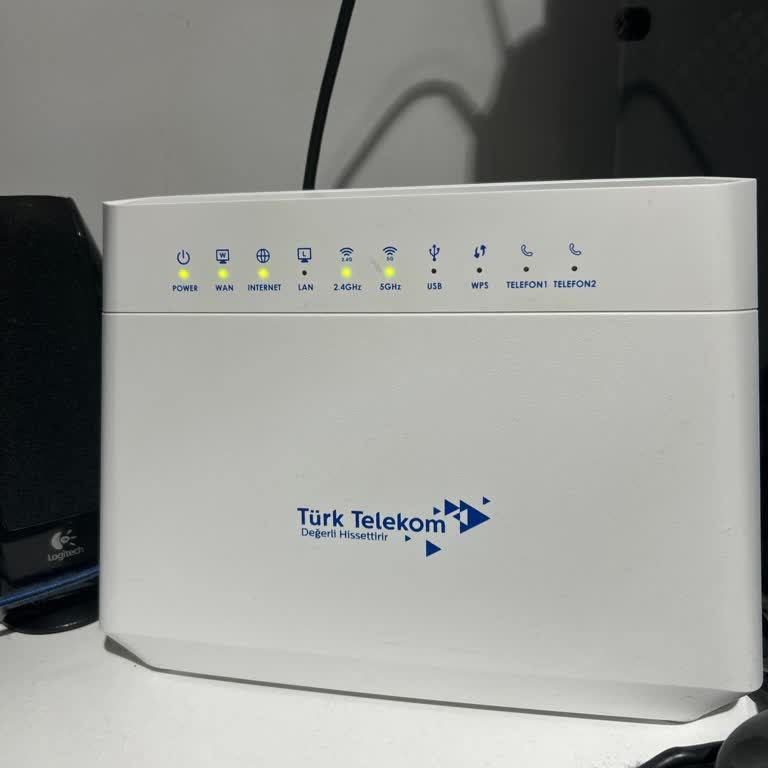 Saatlerdir Süren İnternet Kesintisine Çözüm Bekliyorum