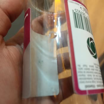 Freşa Meyveli Maden Suyunda Mavi Parçacıklar Gördüm Endişelendim