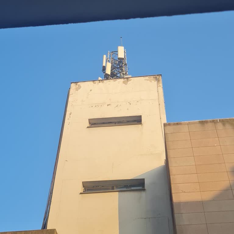 Baz İstasyonunun Sağlık Ve Gürültü Etkileri Hakkında Endişe