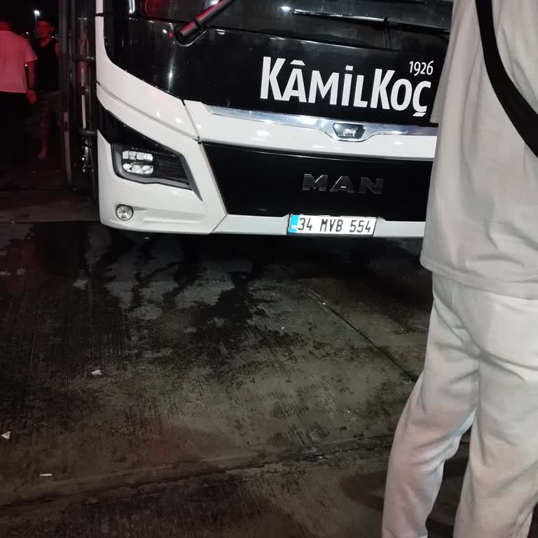 Tehlikeli Sürüş Ve Yetersiz Müşteri Hizmeti Deneyimi