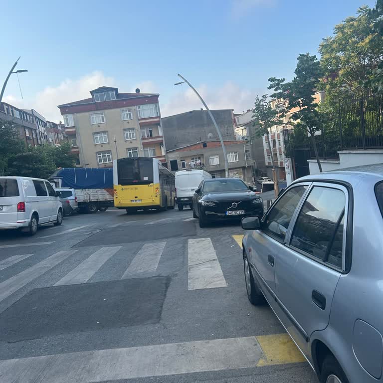 Engelli Yolcuyu Durağında Almayan Otobüs Şoförü