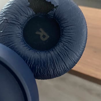 JBL Tune 510 BT Kulaklık Süngerlerinin Hızla Deforme Olması Ve Yedek Parça Eksikliği