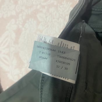 Mavi Pantolonumun Rengi Soldu, Markaya Güvenim Azaldı