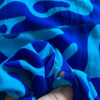 Aldığım Elbiselerin Dikişleri İlk Giyimde Söküldü