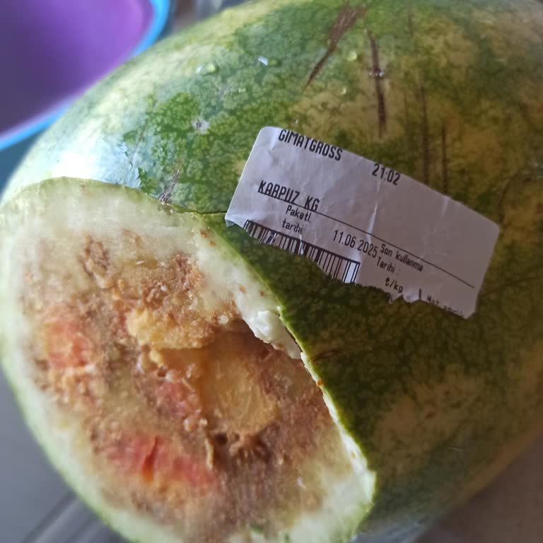 Aldığım Karpuzun Çürük Çıkması Hayal Kırıklığı Yarattı