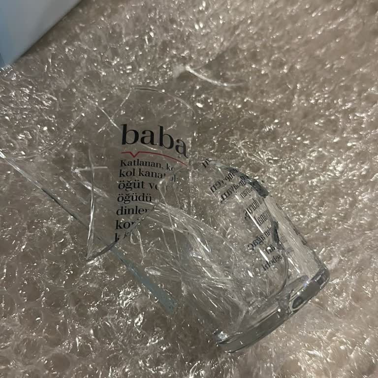 Kırık Bardaklar Ve İletişimsizlik Mağduriyet Yaşattı