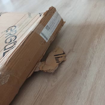 Aldığım Hasarlı Mobilyalar 8 Aydır Değiştirilmiyor Mağduriyetim Sürüyor