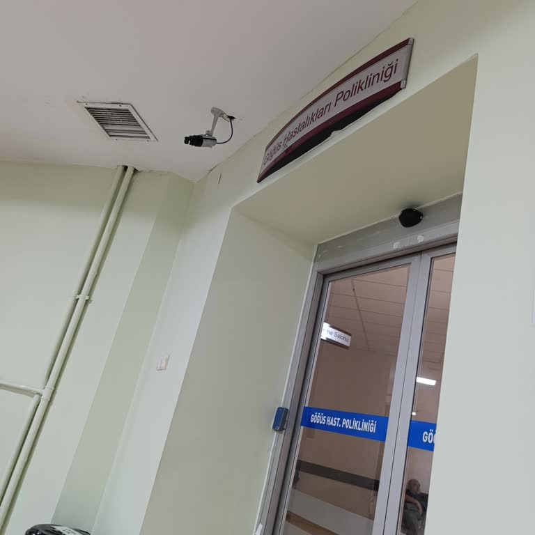 Hastane Sekreterinin Hastalara Karşı Olumsuz Tutumu