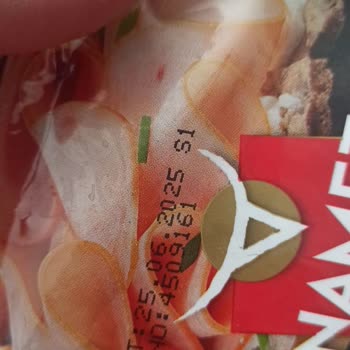 Küflü Hindi Füme Ve Cevapsız Namet Müşteri Hizmeti