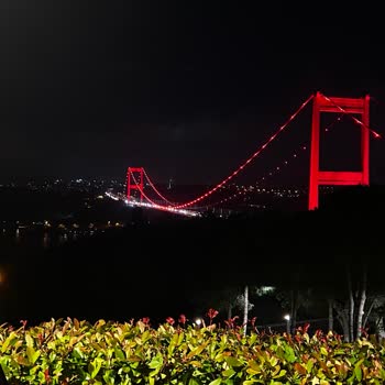 Tepe Restaurant Lounge Karton Bardakta 3 Kahveye 500 TL Ödedik