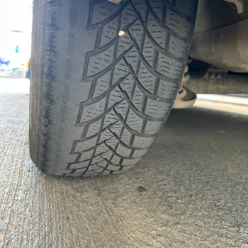 Europcar Bakımsız Araç ve Hijyenik Olmayan Bebek Koltuğu İle Hayal Kırıklığı Yaşadım