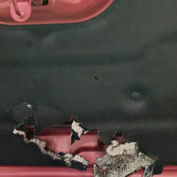 Peugeot 2008 Kaput İzolatörü Tasarım Hatası Ve Malzeme Kalitesizliği Mağduriyeti