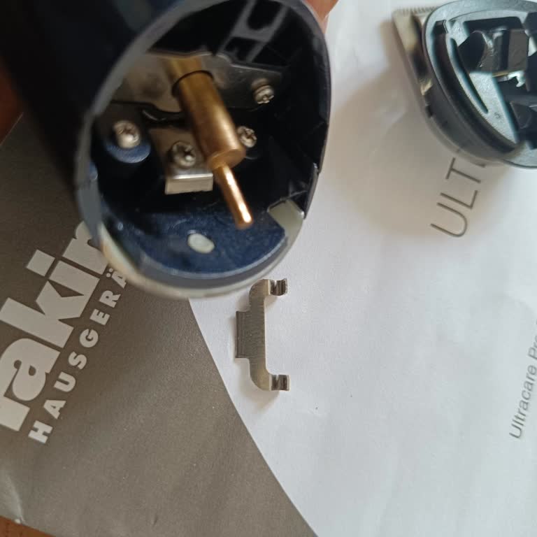 Fakir Ultra Care Pro Tıraş Makinesi Metal Tırnak Kırılması Ve Yedek Parça Sorunu