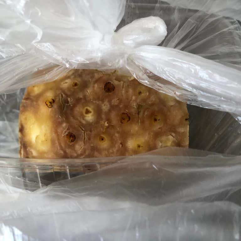 Migros Sanal'dan Bozuk Ve Eksik Ürünler: Bodrum Mumcular Şubesinde Süregelen Sorunlar