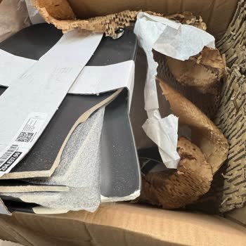 İade Ve Değişim Sürecinde Kırık Ürün Ve Müşteri Mağduriyeti