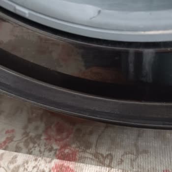 Samsung Çamaşır Makinesi Lastik Yırtılması Ve Servis Mağduriyeti
