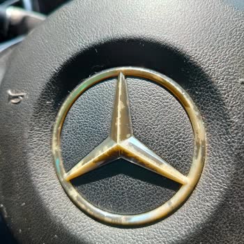 Mercedes CLA180 Direksiyon Simgesi Solma Sorunu Ve Çözüm Beklentisi