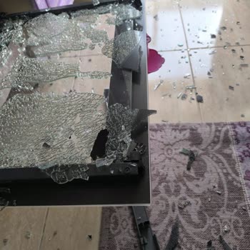 Arçelik Fırının İç Camı Patladı, Güvenlik Endişesi Yaşadım