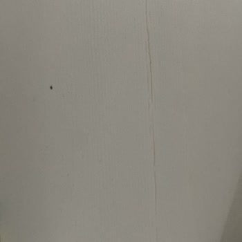 İKEA Komodinde Sebepsiz Yüzey Kabarması Sorunu