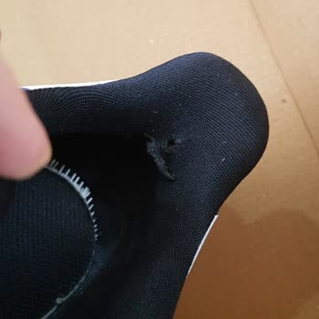 Salomon Koşu Ayakkabısı Kısa Sürede Ciddi Şekilde Deforme Oldu