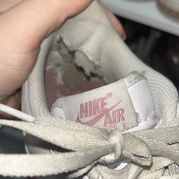 Kısa Sürede Yıpranan Ayakkabının Kullanıcı Hatası Olarak Değerlendirilmesi