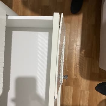 Aldığım Yatak Odası Takımı Kusurlu Ve Eksik Parçalarla Teslim Edildi, Müşteri Hizmeti Yetersiz