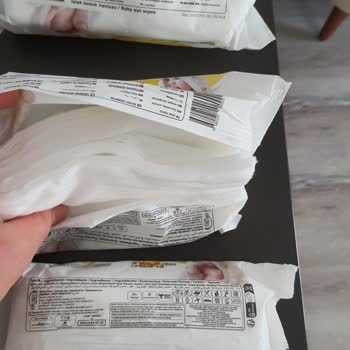 Açık Paketli Ve Kurumuş Sleepy Islak Mendil Sorunu