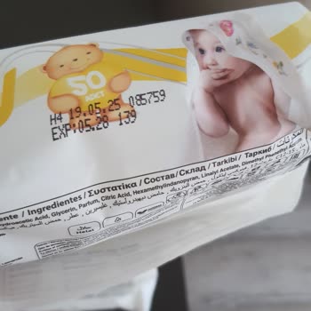 Açık Paketli Ve Kurumuş Sleepy Islak Mendil Sorunu