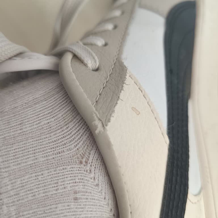 FLOdan Alınan Puma Ayakkabı 2 Ayda Soyuldu Orijinalliği Şüpheli