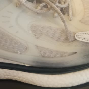 Discovery Ayakkabıda Renk Değişimi Sorunu Ve Değişim Talebine Red Cevabı