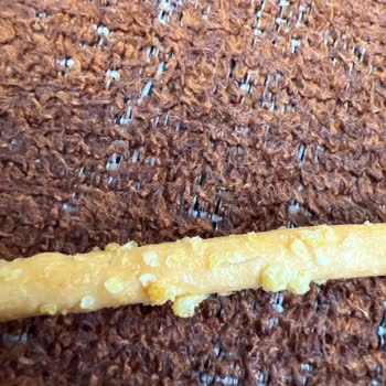 Eti Crax Krakerin İçinden Kıl Çıkması Şokunu Yaşadım