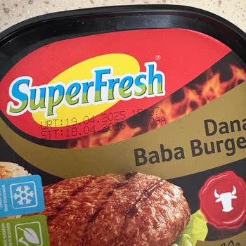 Aldığım Dana Köfte Beklenmedik Şekilde Yeşilimsi Çıktı