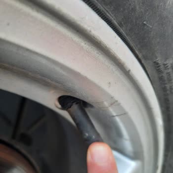 Sebat Otomotiv'den Kalitesiz Hizmet ve Maddi Zarar