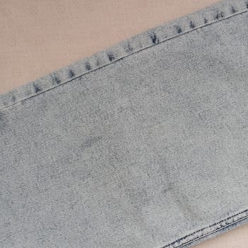 İki Kez Lekeli Pantolon Gönderilmesi Ve Mağduriyetin Giderilmemesi