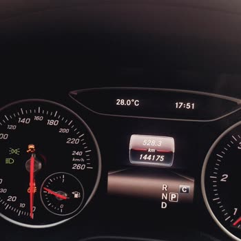 Mercedes A180 Kronik ESP Arızası Ve Çözümde Mağduriyet