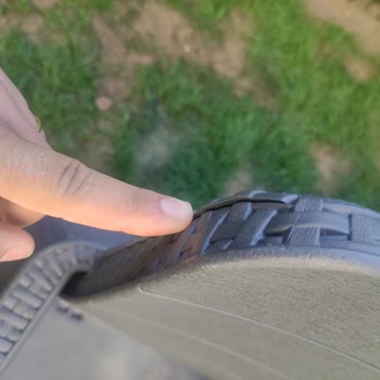 Bahçe Masa Sandalye Takımında Kırık Ve Yetersiz Müşteri Hizmeti