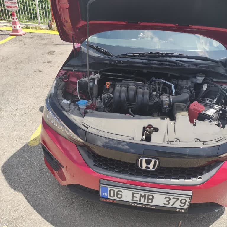 Honda City Bakım Sonrası Motor Kapağı Sorunu Ve İletişimsizlik