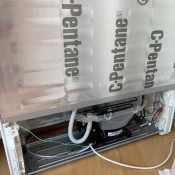 Profilo Buzdolabımın Arka Kapağı Eksik Ve Güvenlik Riski Oluşuyor