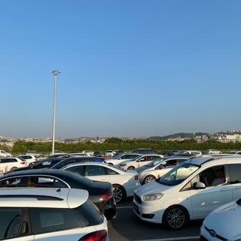 İş Çıkışı Saatlerinde Arabalı Vapur Seferlerinin Yetersizliği Ve Uzun Bekleme Süresi